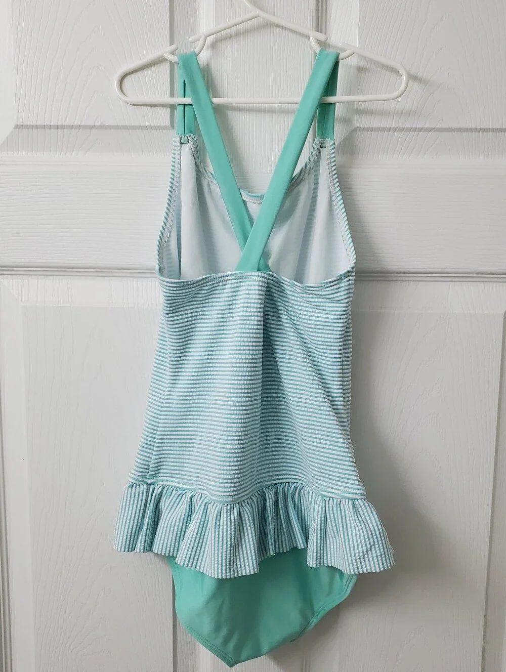 Cat And Jack Girls' Mint Green Stripe Seersucker Ruffle One-Piece Swimsuit LG